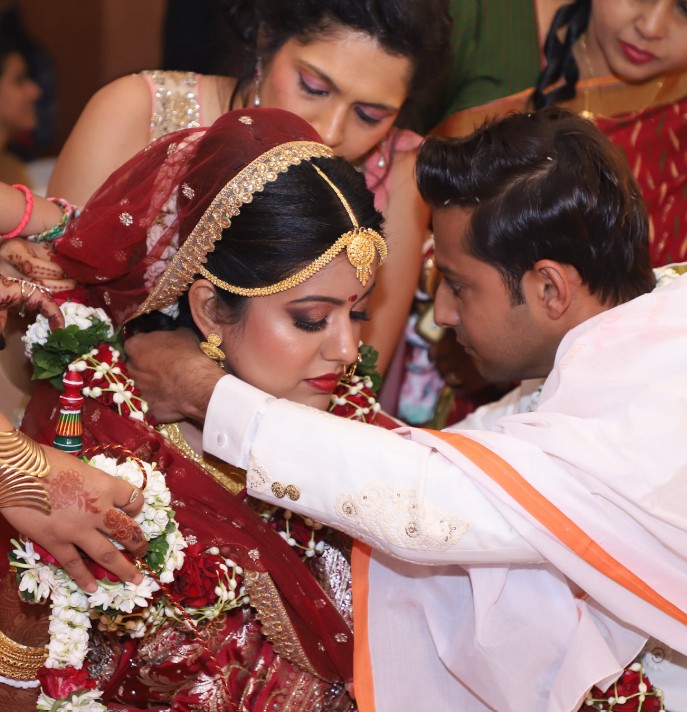 Ishita Dutta's Loved-Up Anniversary Wish For Husband Vatsal Sheth: "Us, Always And Forever"