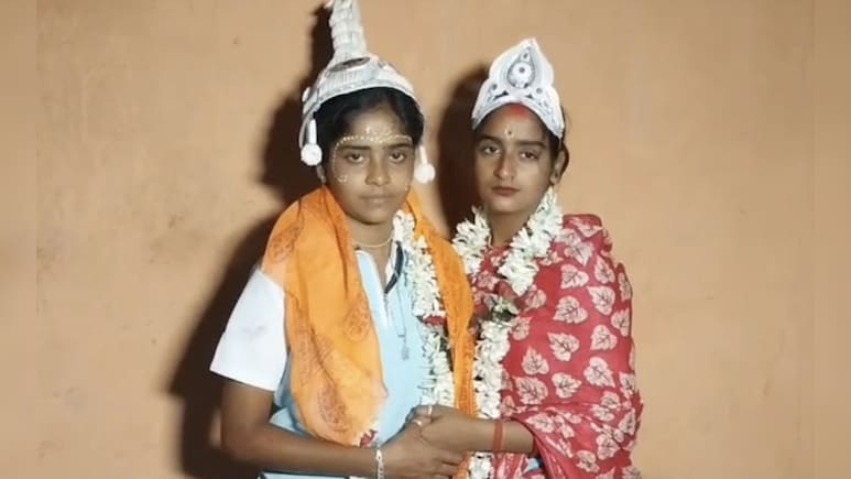 Love Triumphs: Breaking Social Barriers, Two Women Marry In Sundarbans