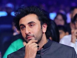 मोटी रकम लेकर शादियों में क्यों नहीं नाचते रणबीर कपूर? 14 साल पहले कहा था- जहां लोग शराब हाथ में लिये...