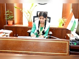 दीक्षा सारथी बनीं 15 म‍िनट की ज‍िला कलेक्‍टर, DM की कुर्सी बैठते ही जारी किए ये तीन बड़े आदेश