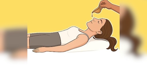 सफेद होकर तेजी से झड़ रहे हैं बाल? आयुर्वेद की बस 'दो बूंद' से बनेगी बात ……