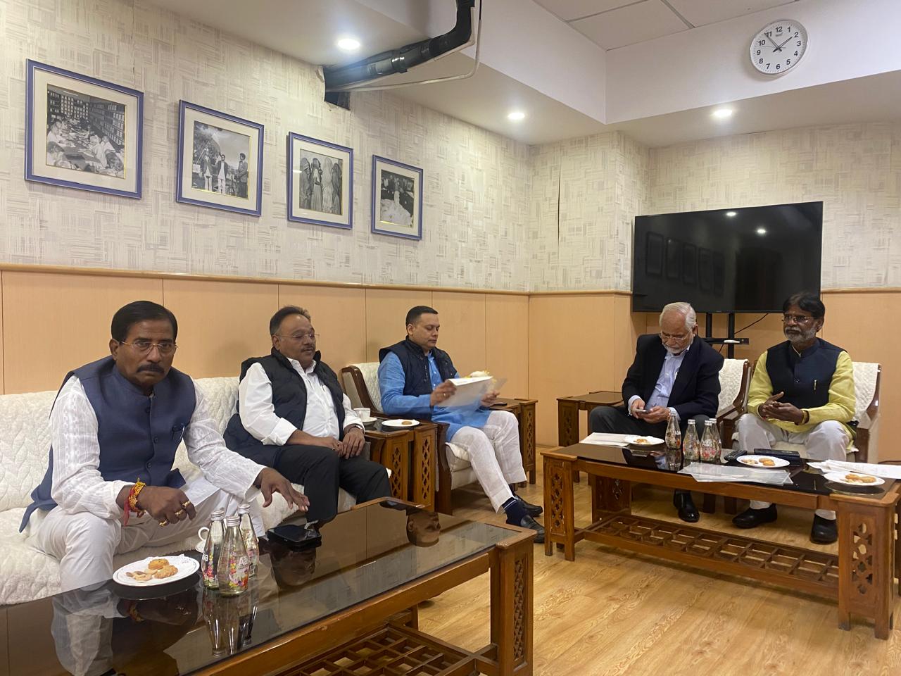 BJP Delegation Reports Critical Electoral Roll Irregularities in West Bengal to Election Commission