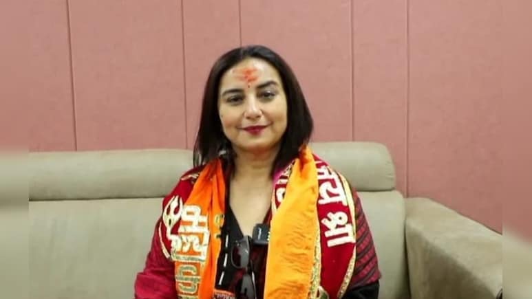 एक्ट्रेस दिव्या दत्ता पहुंचीं महाकाल की शरण में, कहा- 'आध्यात्मिक नगरी..'