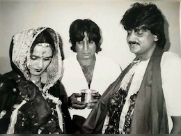 निर्माता संग भागकर शादी करने वाली सुपरस्टार की 10 फोटो, जितेंद्र और राजेश खन्ना संग दी सुपरहिट फिल्में