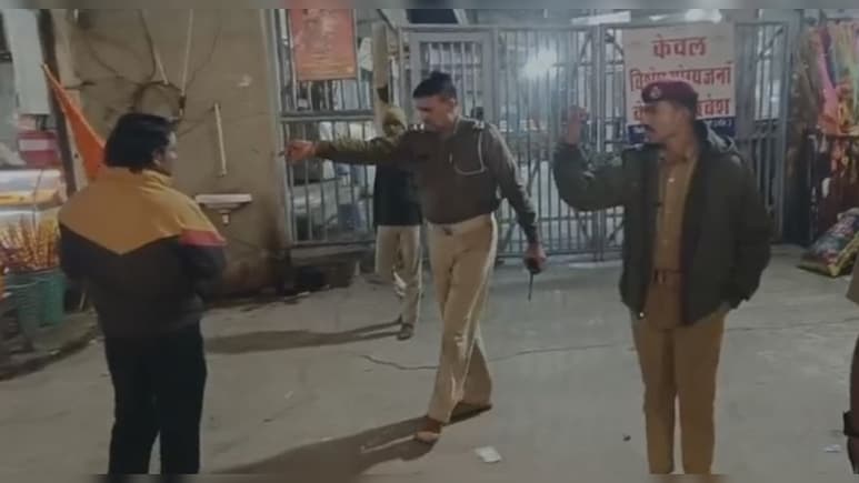 द‍िल्‍ली में धमाके के बाद खाटूश्‍यामजी में हाई अलर्ट, मंद‍िर के पास से वाहनों को हटवाया