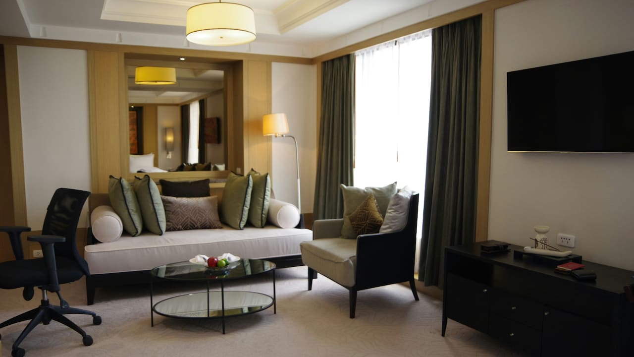 Top 7 Sofa Cum Beds Under ₹10,999 To Save Space And Add Style Top 7 Sofa Cum Beds Under ₹10,999 To Save Space And Add Style