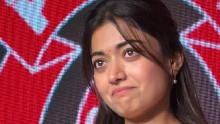 Viral Video: Rashmika Mandanna In Tears At <i>The Girlfriend</i> Event