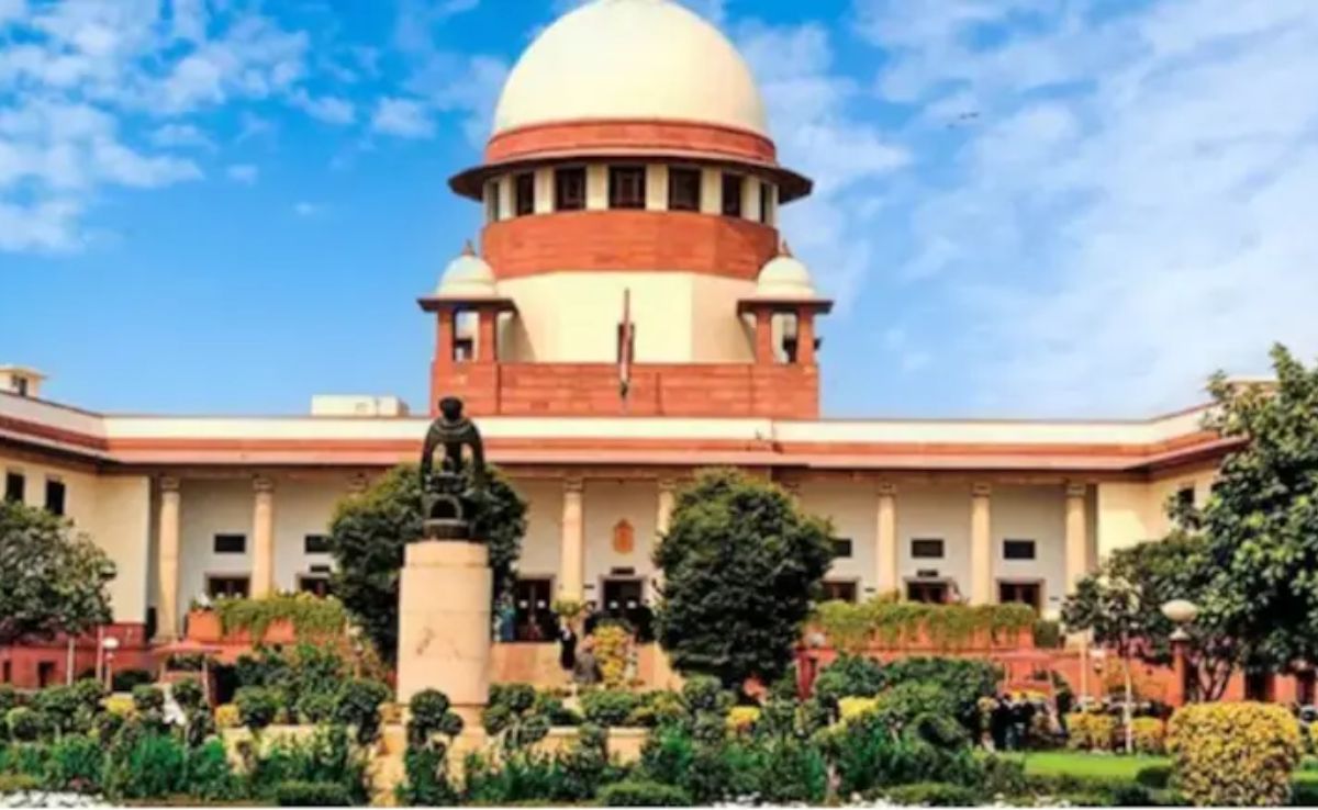 केरल और यूपी में SIR पर रार, सुप्रीम कोर्ट पहुंचा मामला, अदालत ने जारी किया नोटिस