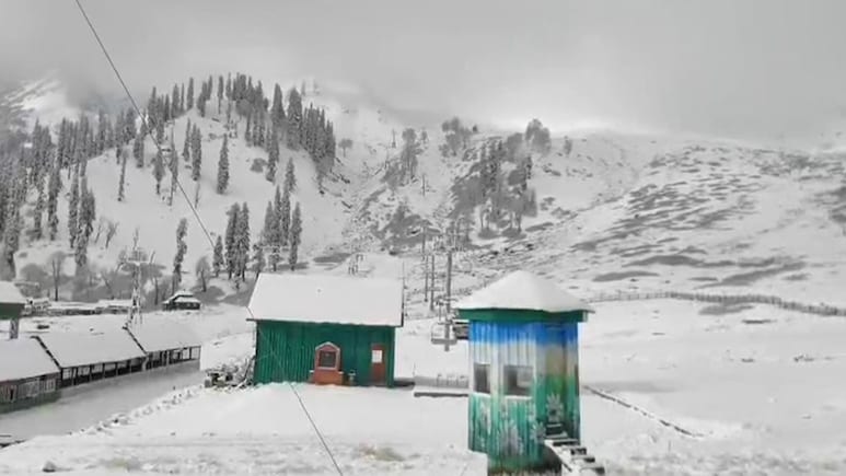 Gulmarg Becomes A Winter Wonderland After Fresh Snowfall: Travel Tips, Things To Do And Top Attractions