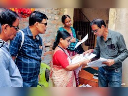 SIR करने वाले शिक्षकों पर भारी दबाव, टीचर की आत्महत्या के बाद शिक्षक संघ ने चुनाव आयोग को पत्र लिखा 