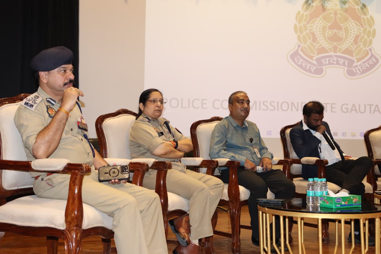 साइबर ठगी का शिकार बनने से पहले बचाए गए 'लाइव पीड़ित', गौतमबुद्ध नगर पुलिस ने की कार्रवाई