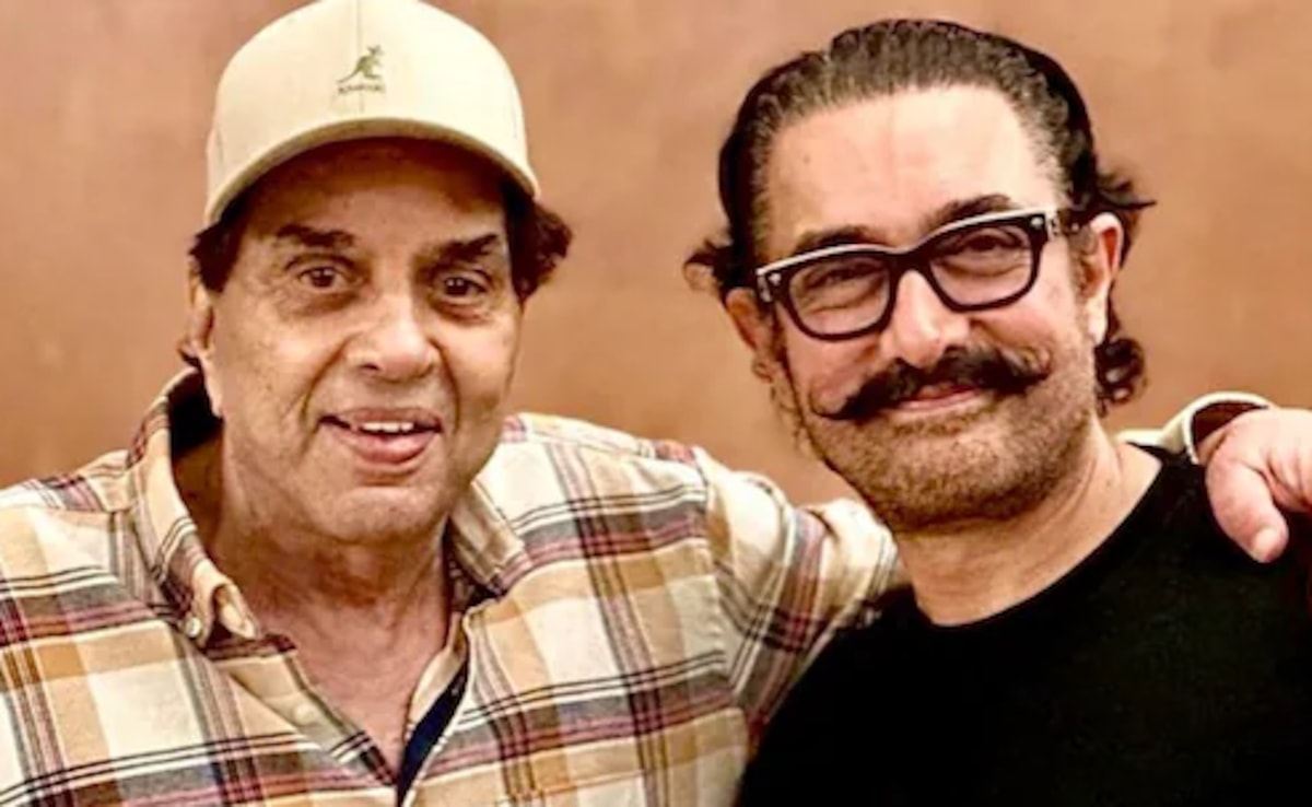 Aamir Khan Recalls Introducing Son Azad To Dharmendra: "He Was Like A Gentle Giant"