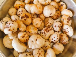 मखाने खाने से क्या होता है, कैसे खाएं Makhana और क्या हैं इसके फायदे