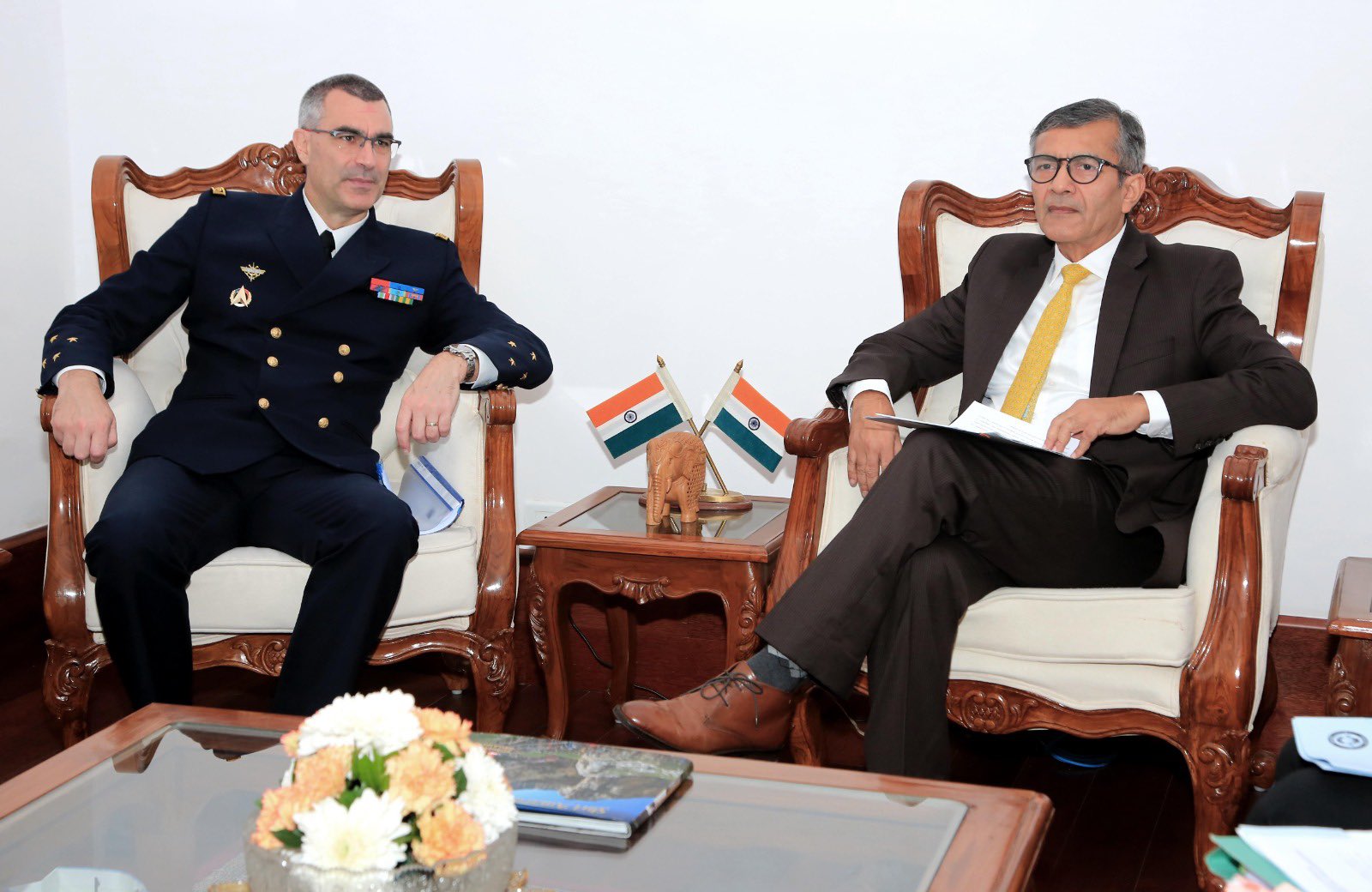 भविष्य की रक्षा जरूरतों के लिए भारत-फ्रांस की नई साझेदारी, रक्षा अनुसंधान में सहयोग के लिए हुआ समझौता