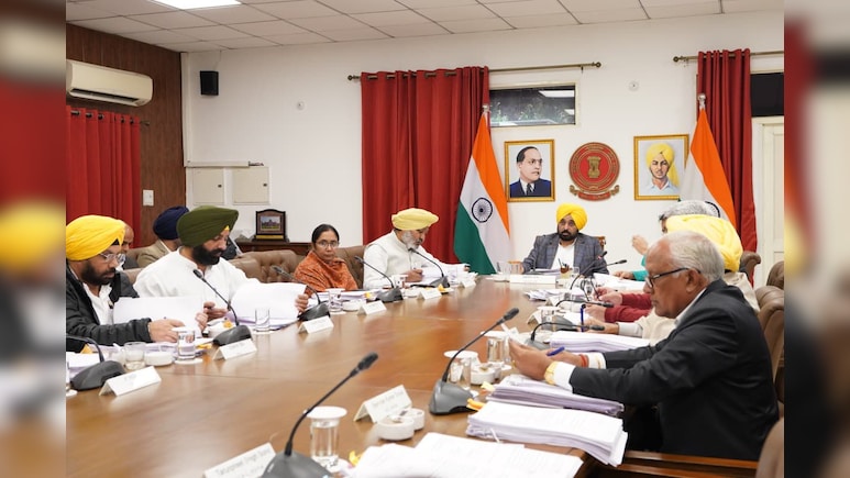 पंजाब की मान सरकार ने 12 महत्वपूर्ण श्रेणियों के 300 स्पेशलिस्ट डाक्टरों को सूचीबद्ध करने की दी सहमति