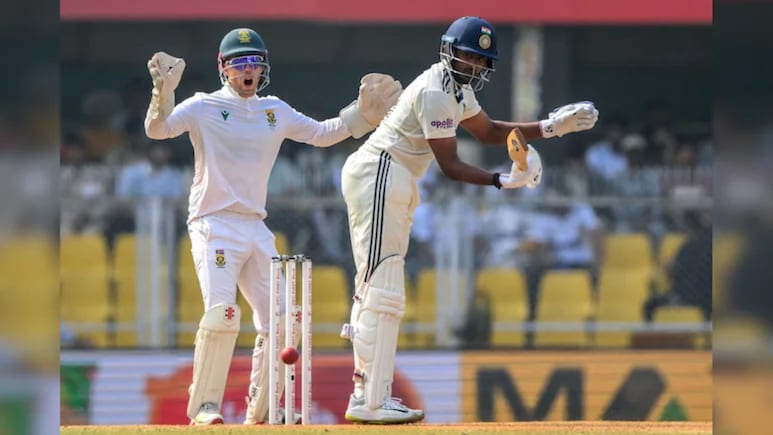 IND Vs SA: दक्षिण आफ्रिकेसमोर टीम इंडियाचे लोटांगण, 408 धावांनी लोळवलं, मालिकाही जिंकली