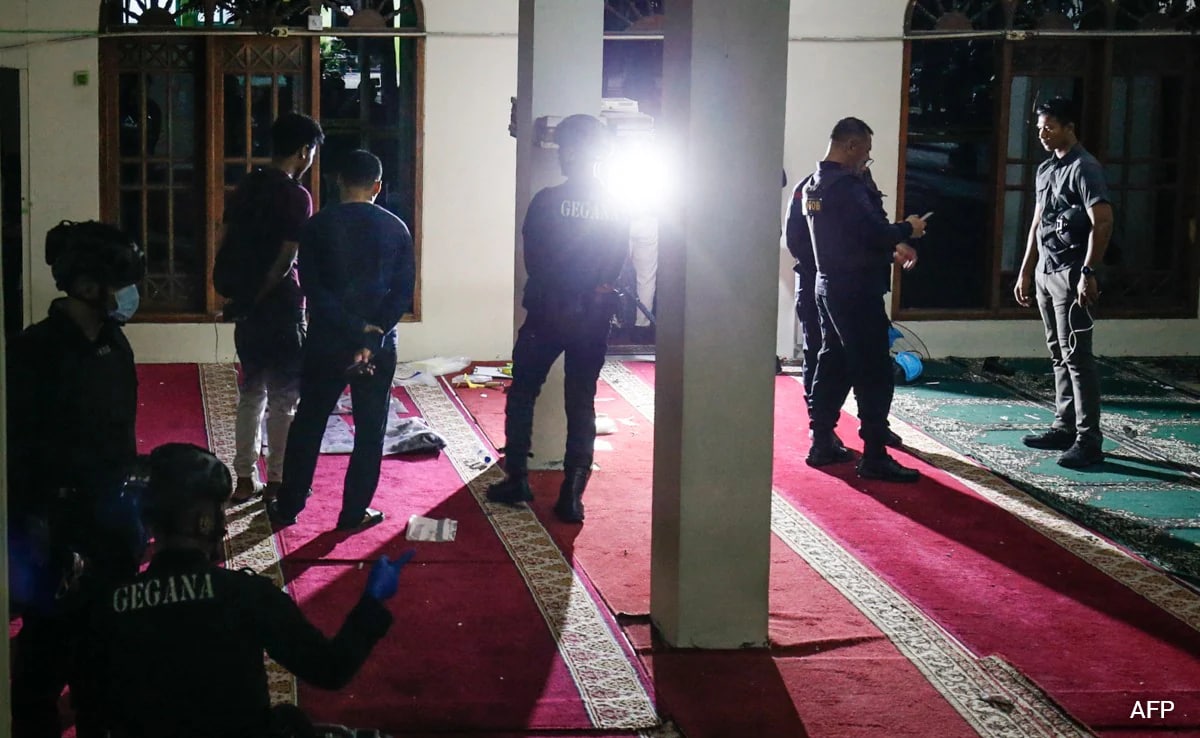 Indonesian Teen Who Was Suspected In Mosque Attack, Built Bombs At Home