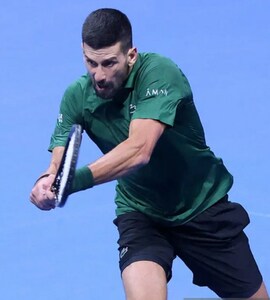 At Home Novak Djokovic Makes Winning Return In Athens