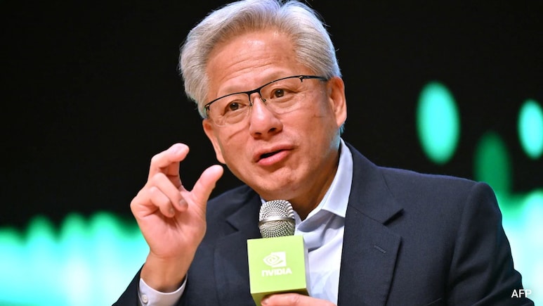 'Illogical': Nvidia's Huang Dismisses Fears That AI Will Replace Software Tools Amid IT Selloff