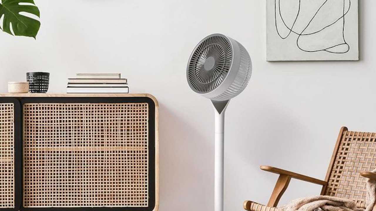 Tower Fans Vs Pedestal Fans: Which Saves More Power? Tower Fans Vs Pedestal Fans: Which Saves More Power?