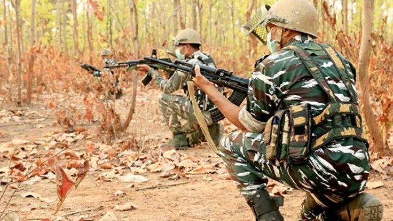 एनकाउंटर में मारी गई मोस्ट वांटेड नक्सली की पत्नी उर्मिला, एरिया कमेटी का सचिव भी ढेर 