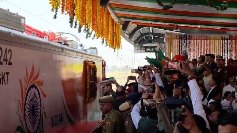 Rajasthan: जैसलमेर से शुरू हुई नई सुपरफास्ट एक्सप्रेस, अश्विनी वैष्णव ने दिखाई हरी झंडी; यहां देखें नई ट्रेन का रूट मैप