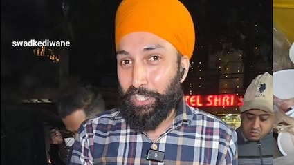 Delhi Food Stall Goes Viral For Serving Loaded Chicken-Mutton Soup