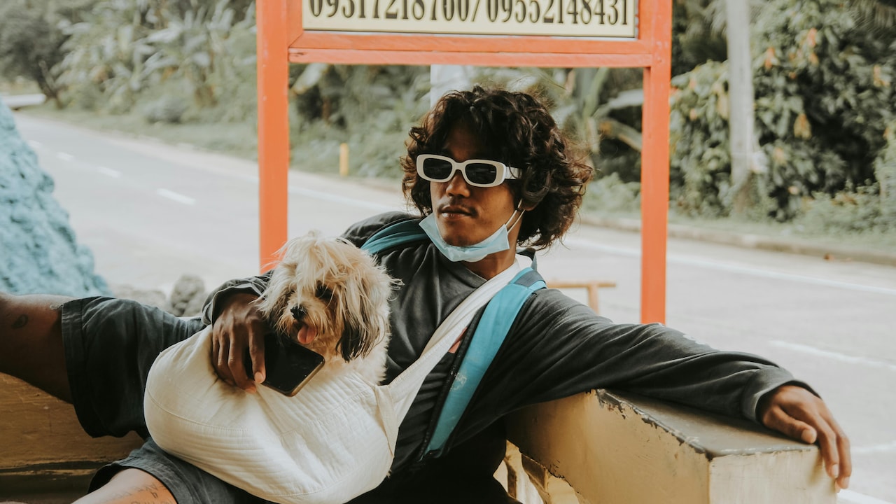 Why One Good Sling Bag Can Fix Half Your Everyday Chaos Why One Good Sling Bag Can Fix Half Your Everyday Chaos