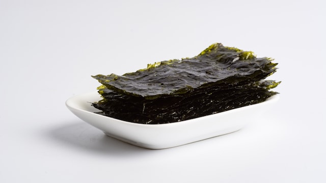 Seaweed benefits brain, thyroid and metabolic function.