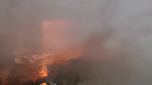 Rajasthan: सोजत की मेहंदी फैक्ट्री में भीषण आग, दो युवक झुलसे; एक शव फैक्ट्री से बरामद