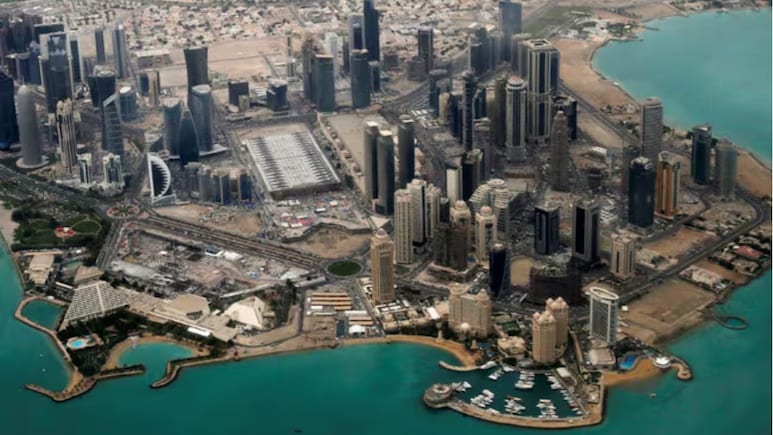 Viral Video : जगातील सर्वात श्रीमंत देश! जिथे जमिनीखालीही लावलाय AC..गरमीतही जाणवते गुलाबी थंडीची चाहूल