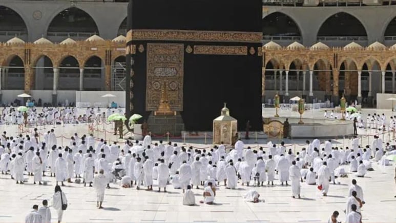 Saudi Arabia Bus Accident: मक्का-मदीनामध्ये मृत्यू झाल्यास मृतदेह का परत आणता येत नाही? काय आहे नियम?