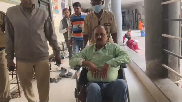 "Drunk" Villagers Attack Voter Roll Clean-Up Team In Madhya Pradesh