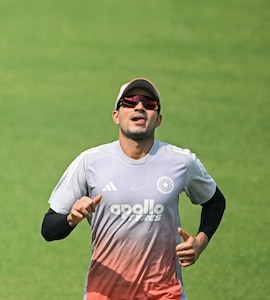 Theres Always That Conflict About Extra All-Rounder Or Extra Spinner: Shubman Gill