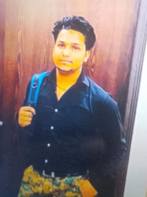 UP Groom Stops On Way To Wedding, Steps Out To Throw Up, Crushed By Truck UP Groom Stops On Way To Wedding, Steps Out To Throw Up, Crushed By Truck