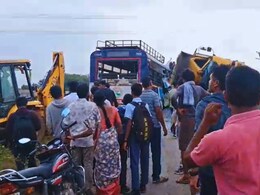 Telangana Bus Accident: किंकाळ्या...रक्ताचा सडा अन् मृतदेहांचा खच; भीषण अपघातात 20 हून अधिक प्रवासी जागीच ठार