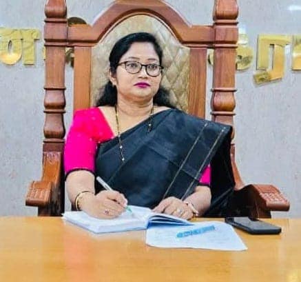 DMK Faces Setback as Krishnagiri Municipal Chairperson Farida Nawab Ousted by Own Party Councilors