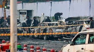 Red Fort Blast Terrorists Wanted To Use Four Cars In Serial Bomb Attack