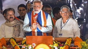 PM Modi Holds Mega Roadshow In Patna, Pays Tribute To Poet Ramdhari Singh Dinkar