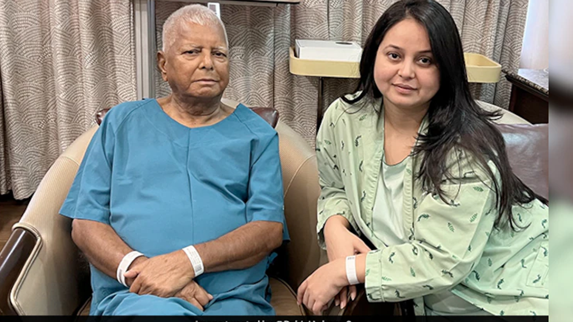 Rohini Acharya vs Journalist On Married Women Visiting Parents' Home