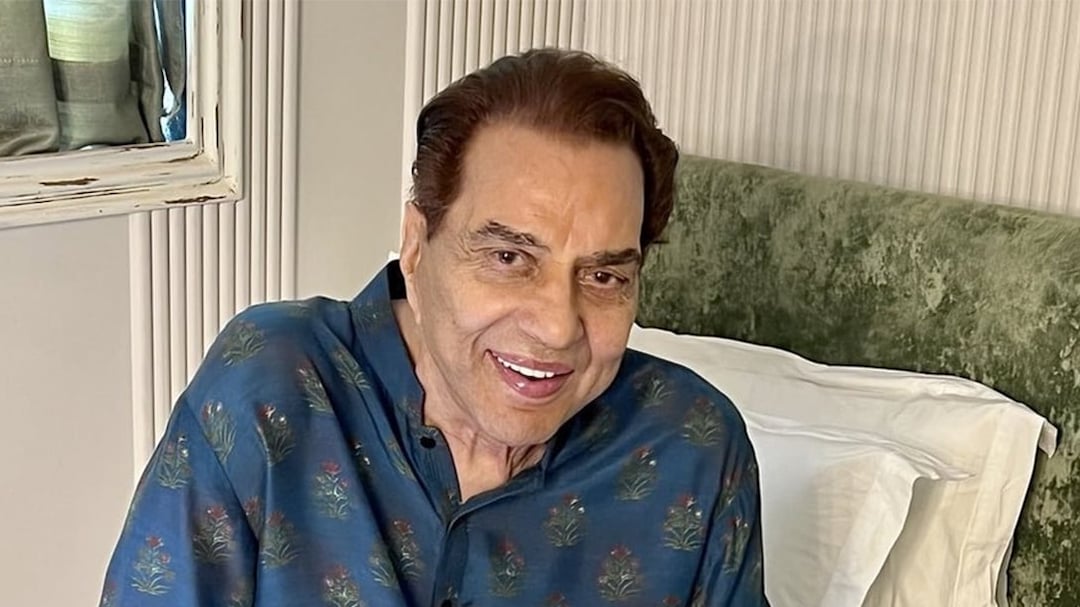 Dharmendra Prayer Meet Highlights: Bollywood Stars Pay Tribute To The 'He-Man' Of Indian Cinema