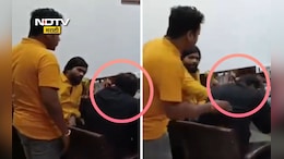 Viral Video : ऑफिसमधल्या मराठी महिलेला शिवीगाळ केल्याचा आरोप, मनसेनं परप्रांतीय व्यक्तीला दिला चोप