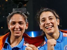 हरमनप्रीत कौर के वर्ल्ड कप जीतते ही कौन देने लगा उन्हें कप्तानी छोड़ने की सलाह?