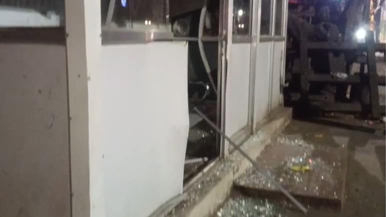 Bricks, Sticks Fly As Groups Clash During Kartik Puja In West Bengal