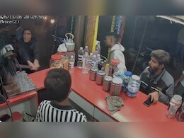 पुणे में ‘कोयता गैंग’ का आतंक, मुफ्त सामान न देने पर पान की दुकान में तोड़फोड़, CCTV में कैद घटना