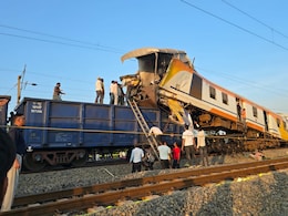 Train Accident: ट्रेन हादसे में अबतक 8 लोगों की मौत, बिलासपुर में मालगाड़ी से टकराई मेमू ट्रेन; रेलवे ने की मुआवजे की घोषणा