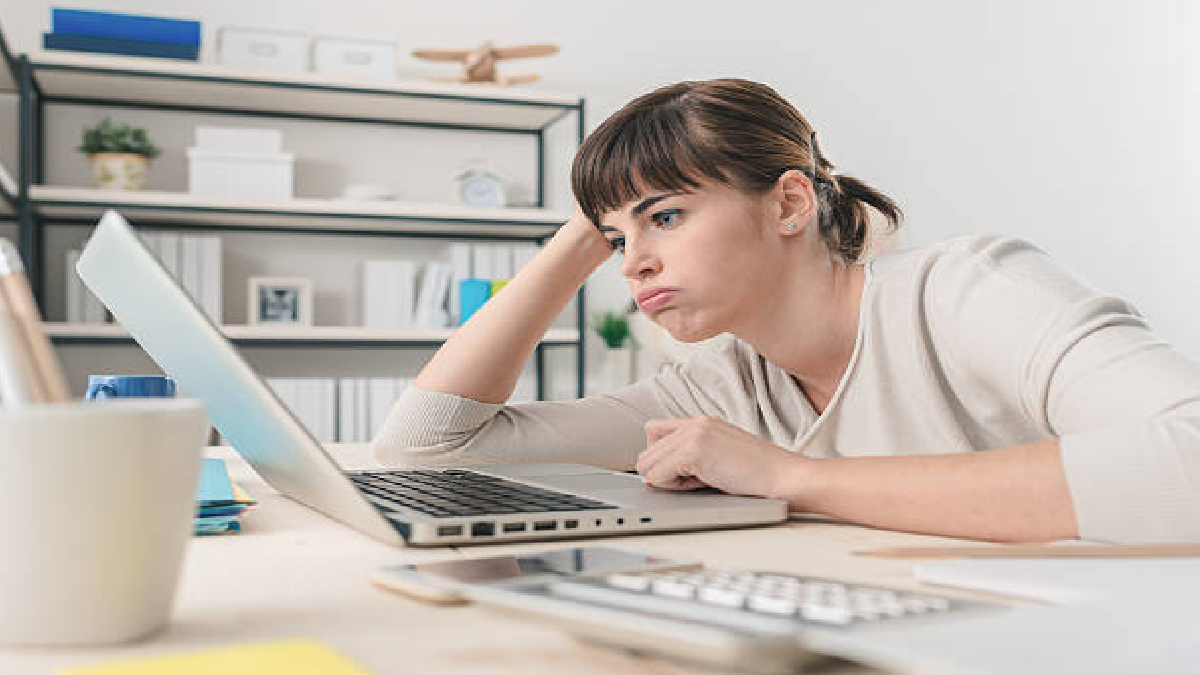 स्लो लैपटॉप हो जाएगा सुपरफास्ट! अपनाएं ये आसान स्टेप्स