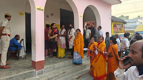 Bihar Election Phase 2 Voting LIVE: बिहार में दूसरे फेज में बंपर वोटिंग, 68 फीसद मतदान के साथ चुनाव समाप्त