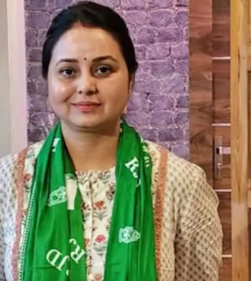 मैं अपने परिवार से नाता तोड़ रही... रोहिणी का एक्स पर पोस्ट, RJD की करारी हार के बाद लालू फैमिली में बवाल