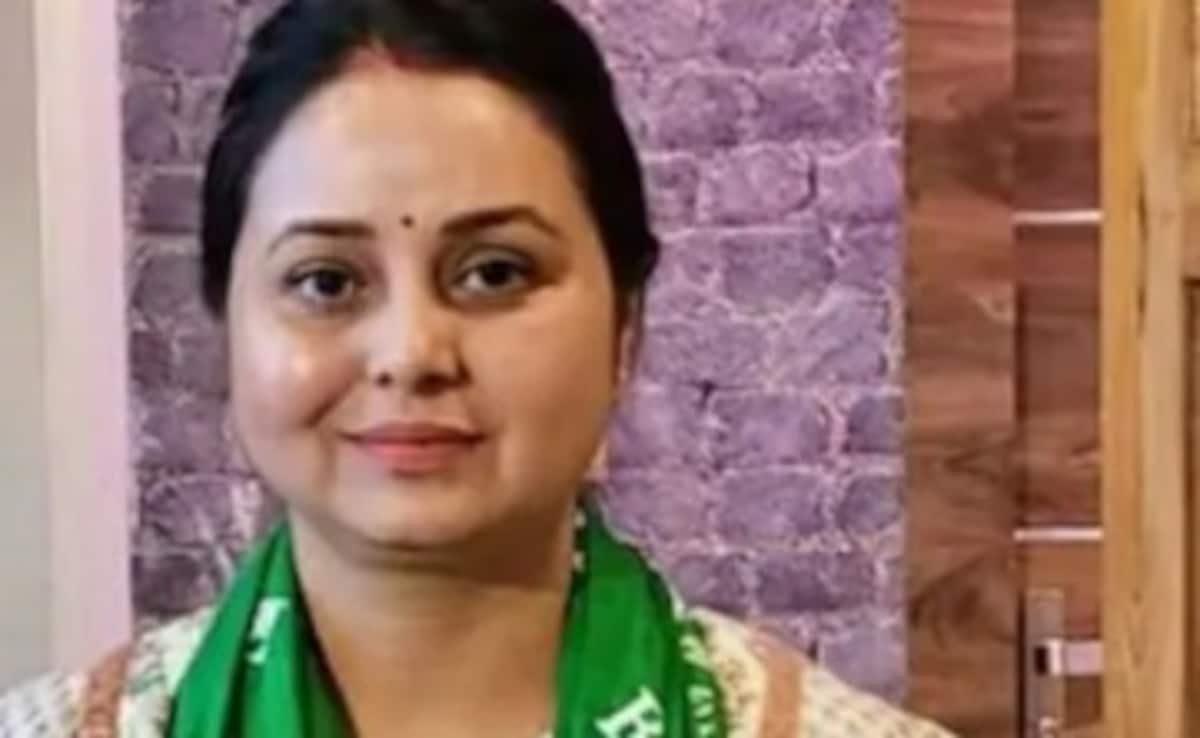 मैं अपने परिवार से नाता तोड़ रही... रोहिणी का एक्स पर पोस्ट, RJD की करारी हार के बाद लालू फैमिली में बवाल